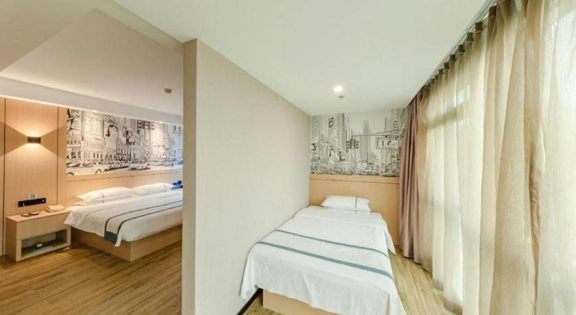 Comfort Capital Airport Shunyi Metro Station Hotel