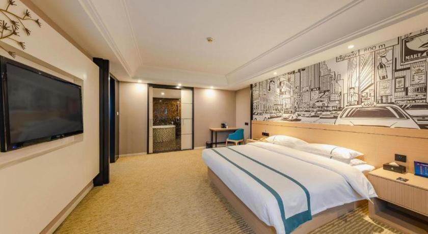 Hotel Comfort Capital Airport Shunyi Metro Station 3*