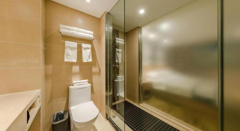 Hotel Comfort Capital Airport Shunyi Metro Station