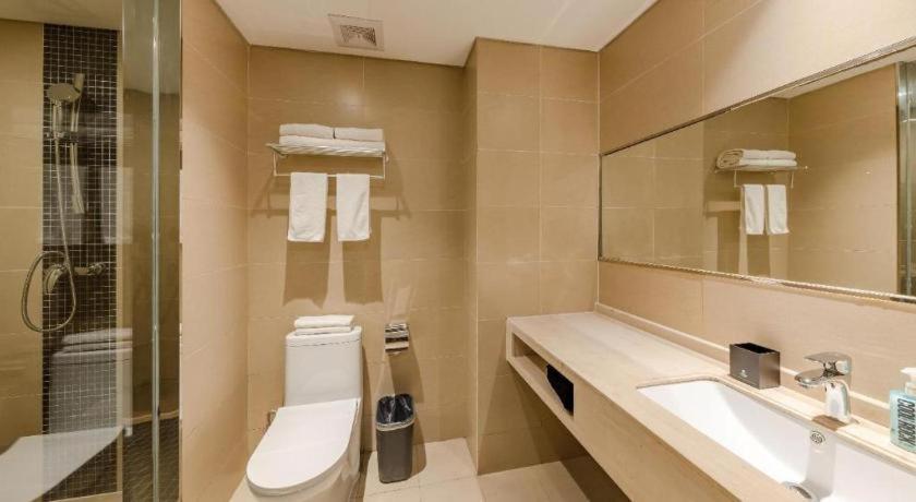 Comfort Capital Airport Shunyi Metro Station Hotel Pequim