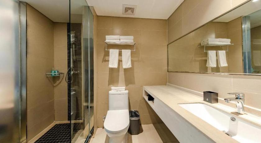 Hotel Comfort Capital Airport Shunyi Metro Station Pequim