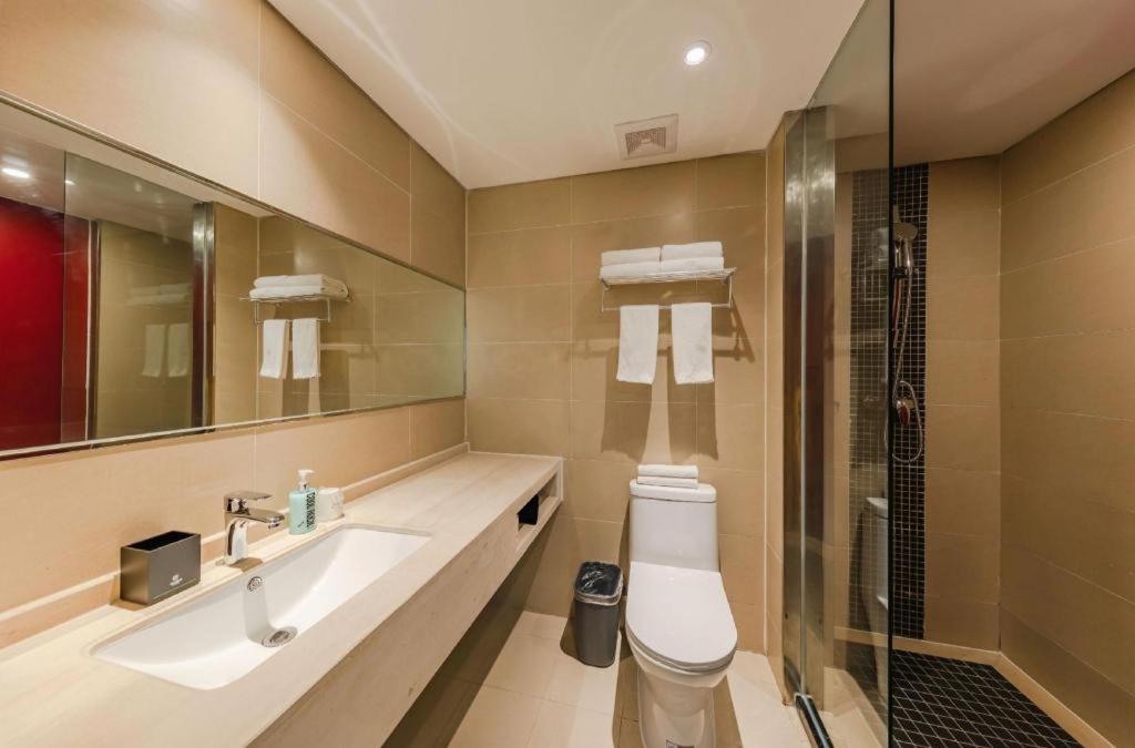 Hotel Comfort Capital Airport Shunyi Metro Station 3*